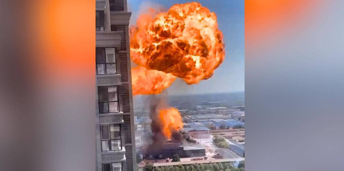 Explosión en una fábrica en China quedó captado en vídeo