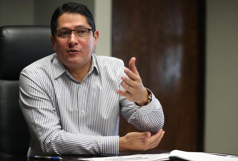 Walter Vélez Martínez, dijo que el PPD sí reportó los reembolsos de gastos a Ferrer Ríos por los gastos de viaje y estadía durante los días de julio en que fue a cabildear en contra del proyecto pro estadidad de la comisionada.