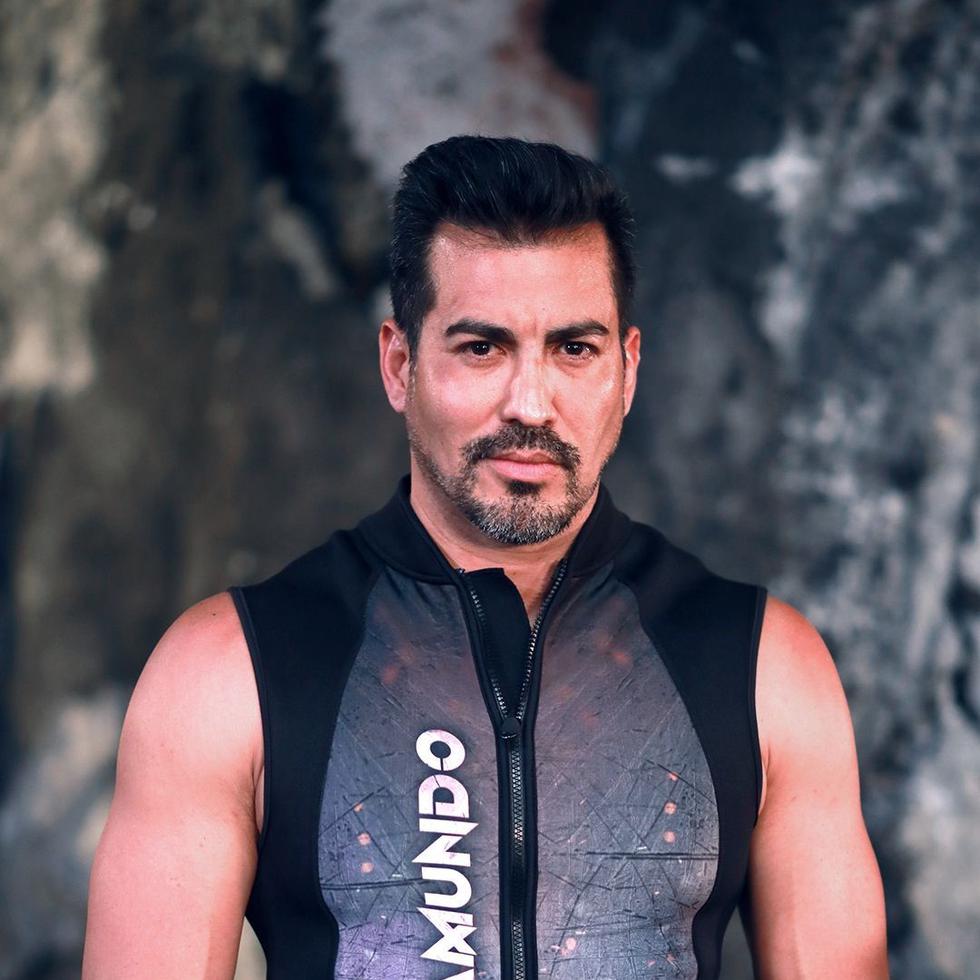 El actor y modelo Tinno García participa en las primeras dos competencia del 'reality show' El inframundo, que se transmitirá aquí pot TeleOnce.