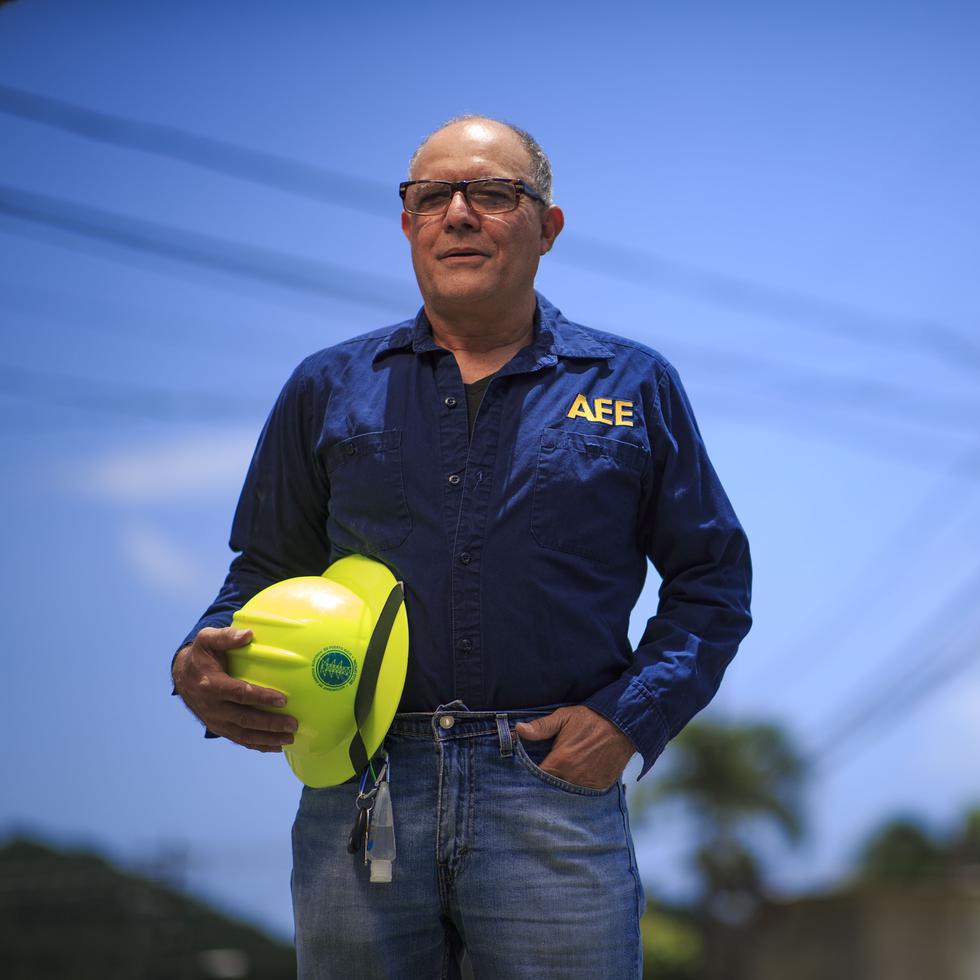 Jorge Arroyo fue supervisor de construcción de líneas de transmisión en la AEE desde los años noventa. Después de 32 años de servicio, jamás pensó que su faena en la corporación pública terminaría así.
