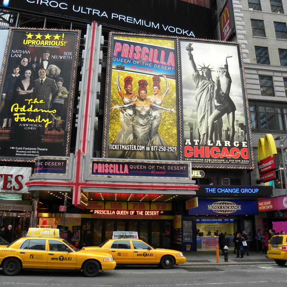 La reapertura del circuito teatral de Broadway también será la oportunidad para el debut de un puñado de musicales que iban a estrenarse durante 2020 y debieron ser aplazados.