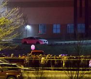 Tiroteo en oficinas de FedEx en Indianápolis deja al menos ocho muertos