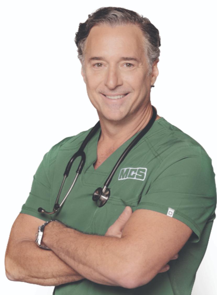 El doctor Eric Adler es otorrinolaringólogo y cirujano plástico facial, miembro de los Latin Doctors y colaborador de MCS.