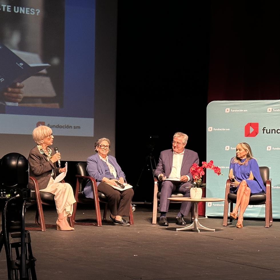 Líderes de Puerto Rico y el exterior analizaron el futuro de la educación, en medio de la presentación del tercer informe de la Unesco.
