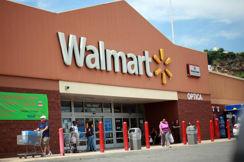 Walmart no aumentará el salario mínimo, pero sí pagará bono de Navidad. (GFR Media)