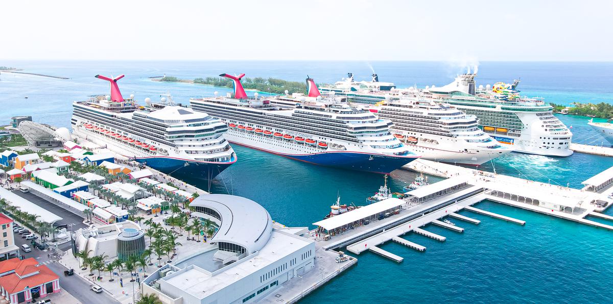Imagen aérea de la distribución del redesarrollado puerto de Nassau, en Bahamas.