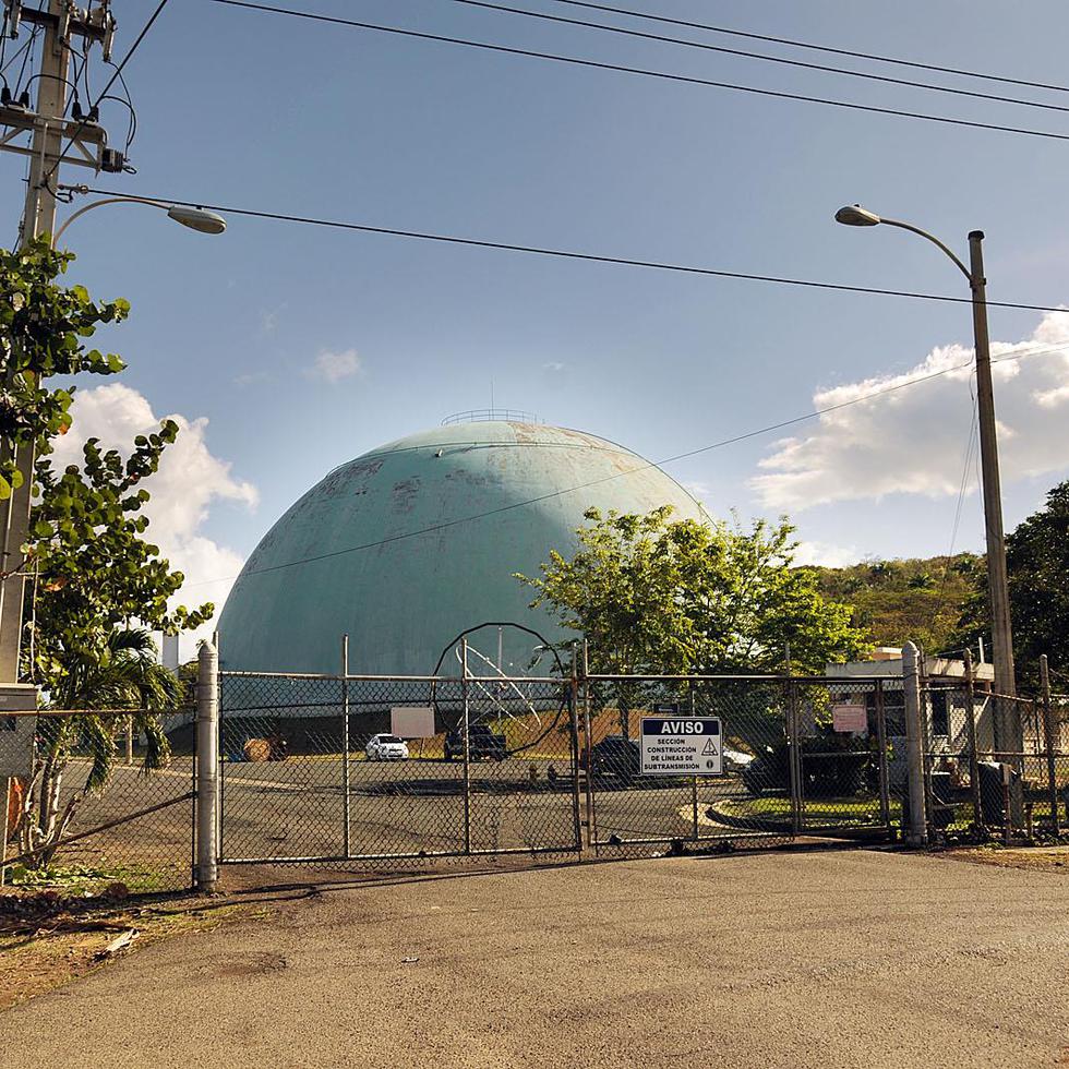 En días recientes, una delegación de la industria nuclear estadounidense se reunió con diversos sectores de la isla para abogar por esa energía. En la foto, la antigua planta Bonus, en Rincón. (GFR Media)