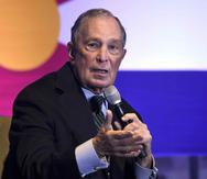 El precandidato demócrata a la presidencia Michael Bloomberg, habla durante un evento en Aurora, Colorado. (AP/Thomas Peipert)