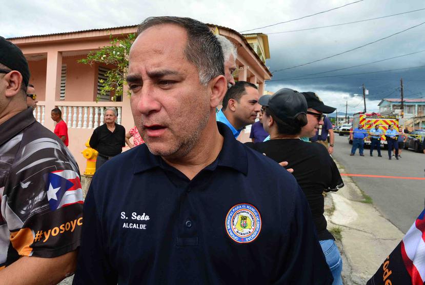 El alcalde de Guánica, Santos Seda, indicó que en un recorrido que hizo de madrugada vio gente en balcones o patios después del temblor de 4.8. (GFR Media)
