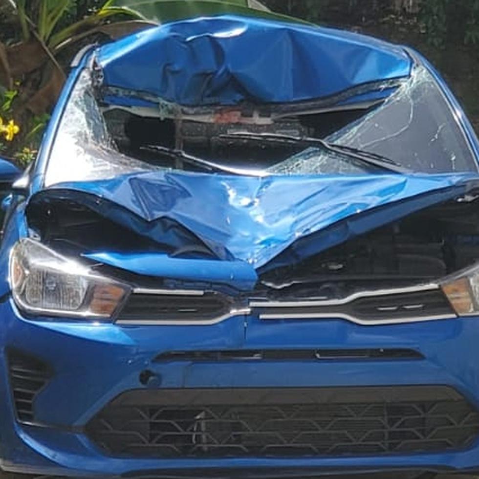 Foto del auto con el que presuntamente fue impactado Pedro Alberto Rubert Vázquez. El conductor era Julio Edwin Jiménez Rosario.
