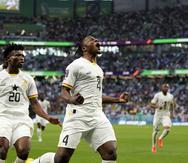 El ghanés Mohammed Salisu celebra tras anotar el primer gol del partido del Grupo H del Mundial entre Corea del Sur y Ghana, en el estadio Education City.