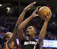 Bosh, de 33 años, integró un formidable trío con LeBron James y Dwyane Wade en Miami entre 2011-14. (AP)