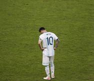 Lionel Messi y Argentina iban a ser uno de los anfitriones de la Copa América este verano. (AP)