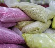 Además de las píldoras multicolores de fentanilo, las autoridades incautaron "cantidades significativas" de cristales de metanfetamina, así como cocaína y fentanilo en polvo. Imagen de archivo.