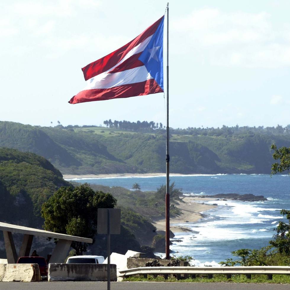 Puerto Rico en ruta a la implosión