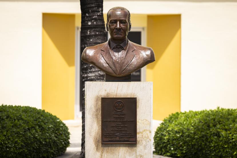 Como parte de la experiencia, podrá apreciar el busto en honor al fundador don Facundo Bacardí Massó. 