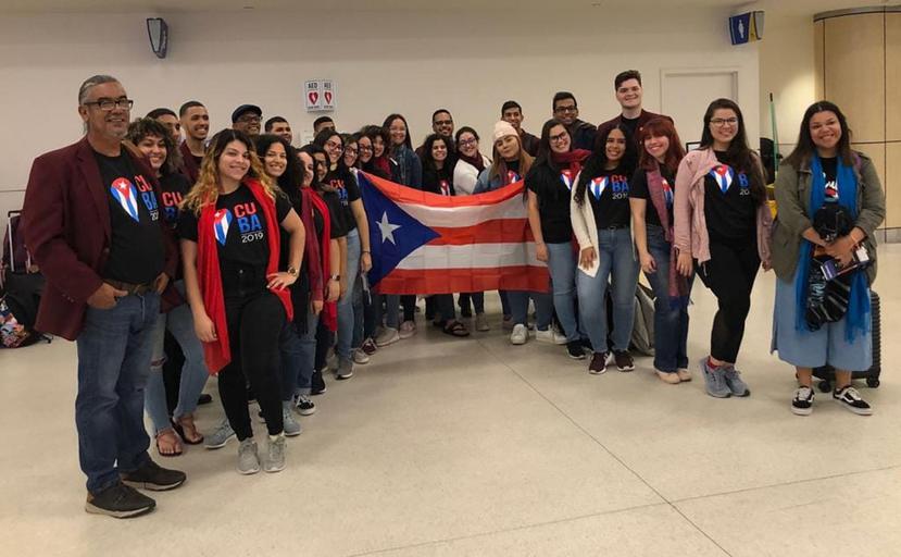 El Coro de la Universidad de Puerto Rico en Humacao (UPRH) se fundó en 1974 y con un repertorio folclórico ha llevado la sabrosura borincana a varios eventos del mundo. (Facebook.com)