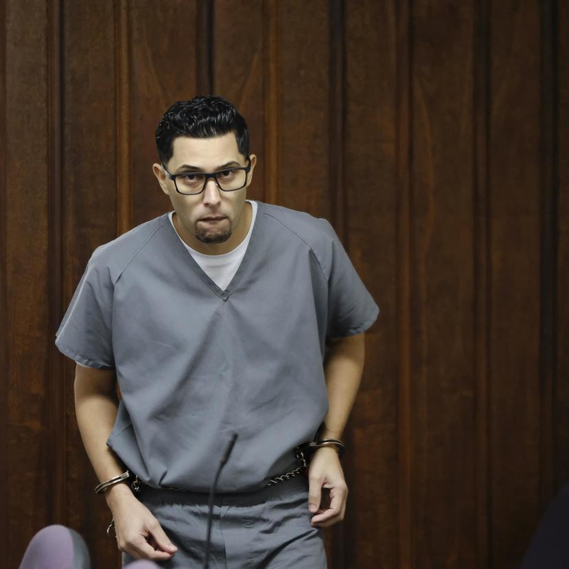 Jensen Medina seguirá confinado en la cárcel de Bayamón.