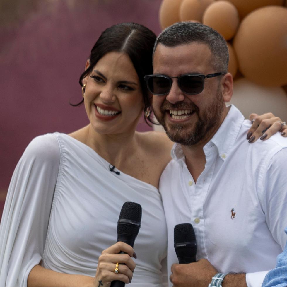 Gil López junto a su esposo, el empresario Cristian Diez.
