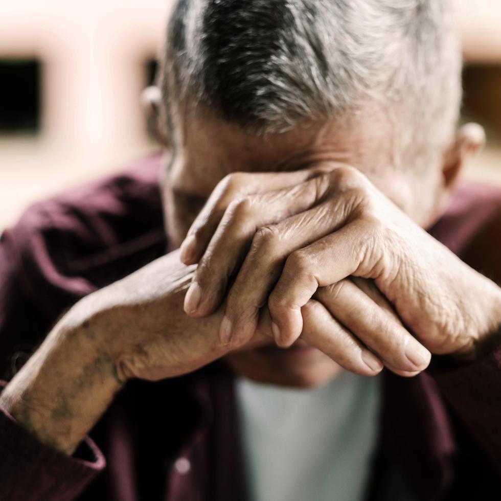 El estudio revela la necesidad de que regularmente se realicen pruebas de cernimiento e intervenciones contra el estrés en los adultos mayores.