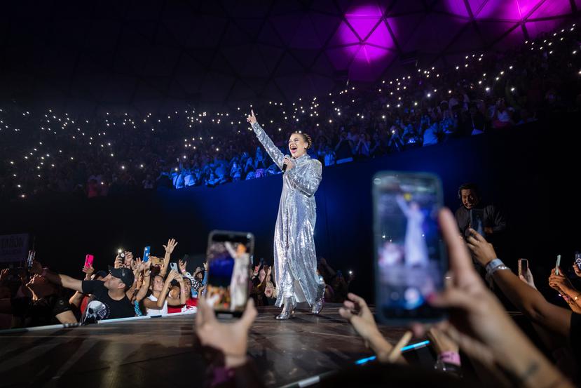La cantante Olga Tañón recorrerá Latinoamérica, Europa y los más importantes escenarios en los Estados Unidos con su concierto "Simetría Tour".