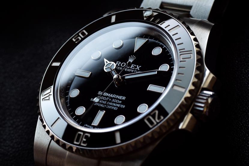 El Submariner de Rolex es un reloj de buceo con precios que comienzan en los $8,000.
