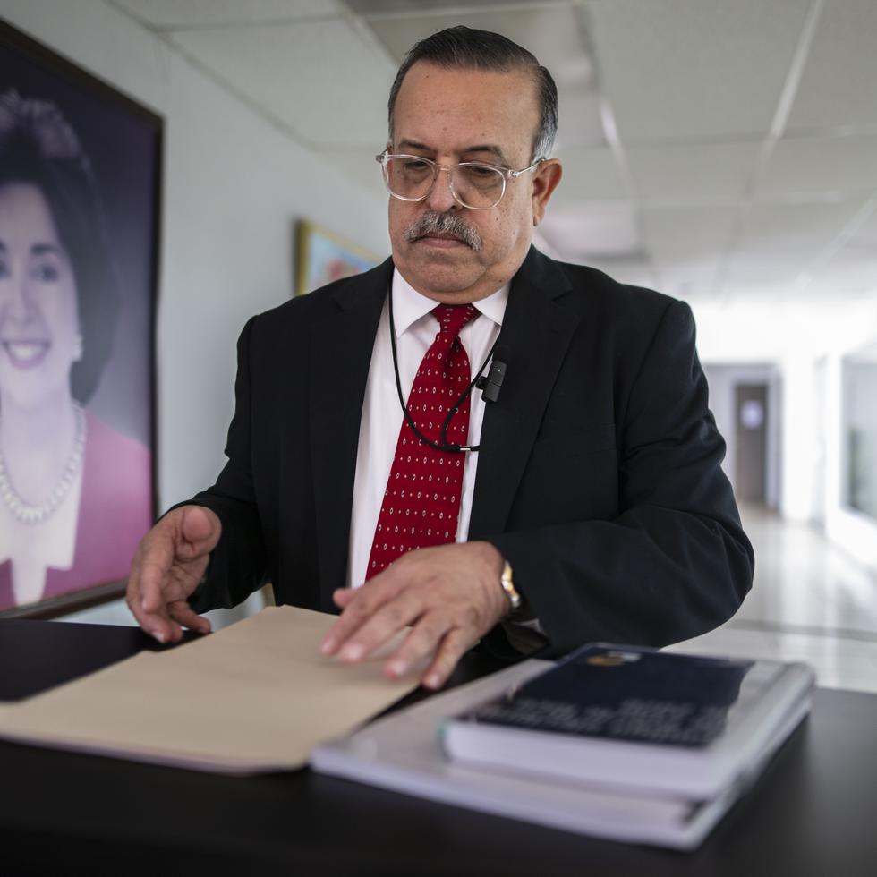 El secretario general del Partido Popular Democrático (PPD), Gerardo “Toñito” Cruz (foto), dijo que no descarta la posibilidad de que el suspendido alcalde de Ponce, Luis Irizarry Pabón, recapacite y presente su renuncia a la reelección.