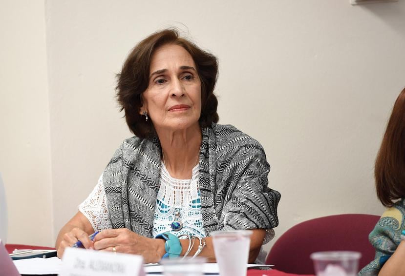 La socióloga Nilsa Medina urgió durante el foro de la Asociación de Economistas a crear una política pública con perspectiva de género para alcanzar una mayor equidad en la isla.