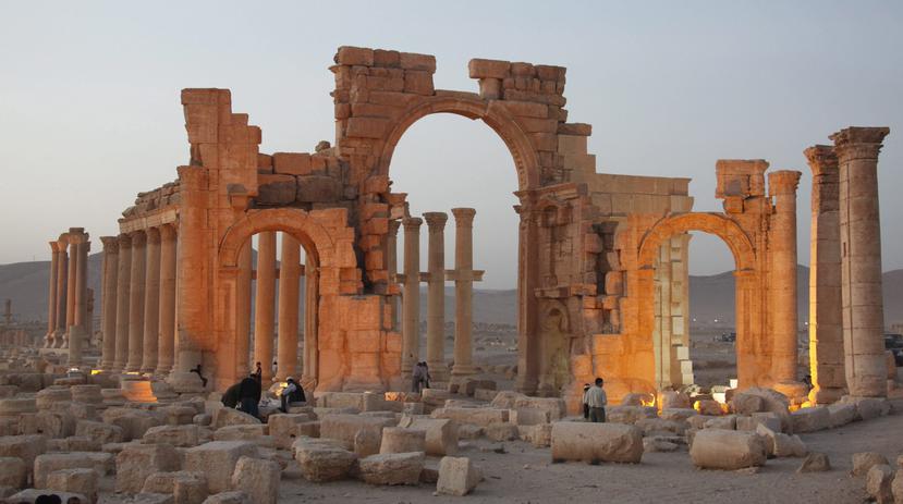 UNESCO manifestó "profunda preocupación" por los tesoros arqueológicos en la ciudad de Palmira, Siria, capturada por los extremistas en mayo.