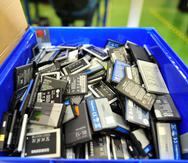 Las baterías de iones de litio continúan siendo una de las formas más populares de almacenamiento de energía, a pesar de sus problemas de seguridad, el suministro limitado de cobalto, los ingredientes de litio y el alto coste. (Archivo / GFR Media)
