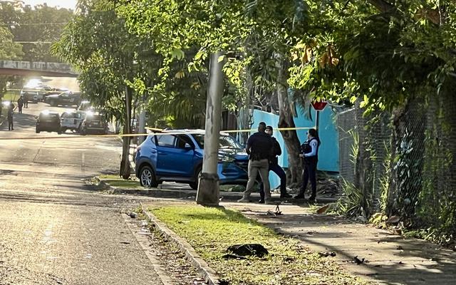 Asesinan a un policía en un residencial de Carolina