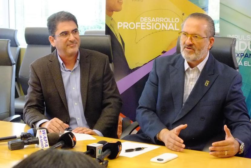 Tomás Torres, coordinador del Instituto de Competitividad y Sostenibilidad Económica, y Rodrigo Mases, presidente de la Asociación de Industriales de Puerto Rico. (Suministrada)