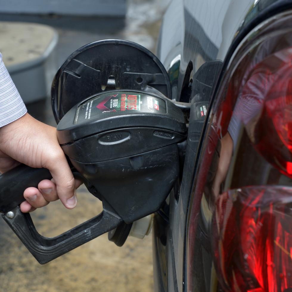 El alcalde del condado de Broward, Lamar Fisher, señaló este lunes que más que un problema de suministro de gasolina se trata de un problema de distribución.