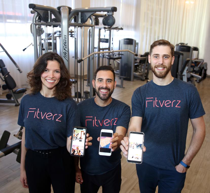 Los exatletas Stephanie Román, José Velilla y Lisandro Martino fundaron Fitverz, startup cuyo principal modelo de negocio es proveer a los patronos una alternativa a los programas tradicionales de bienestar que se implementan para los empleados.
