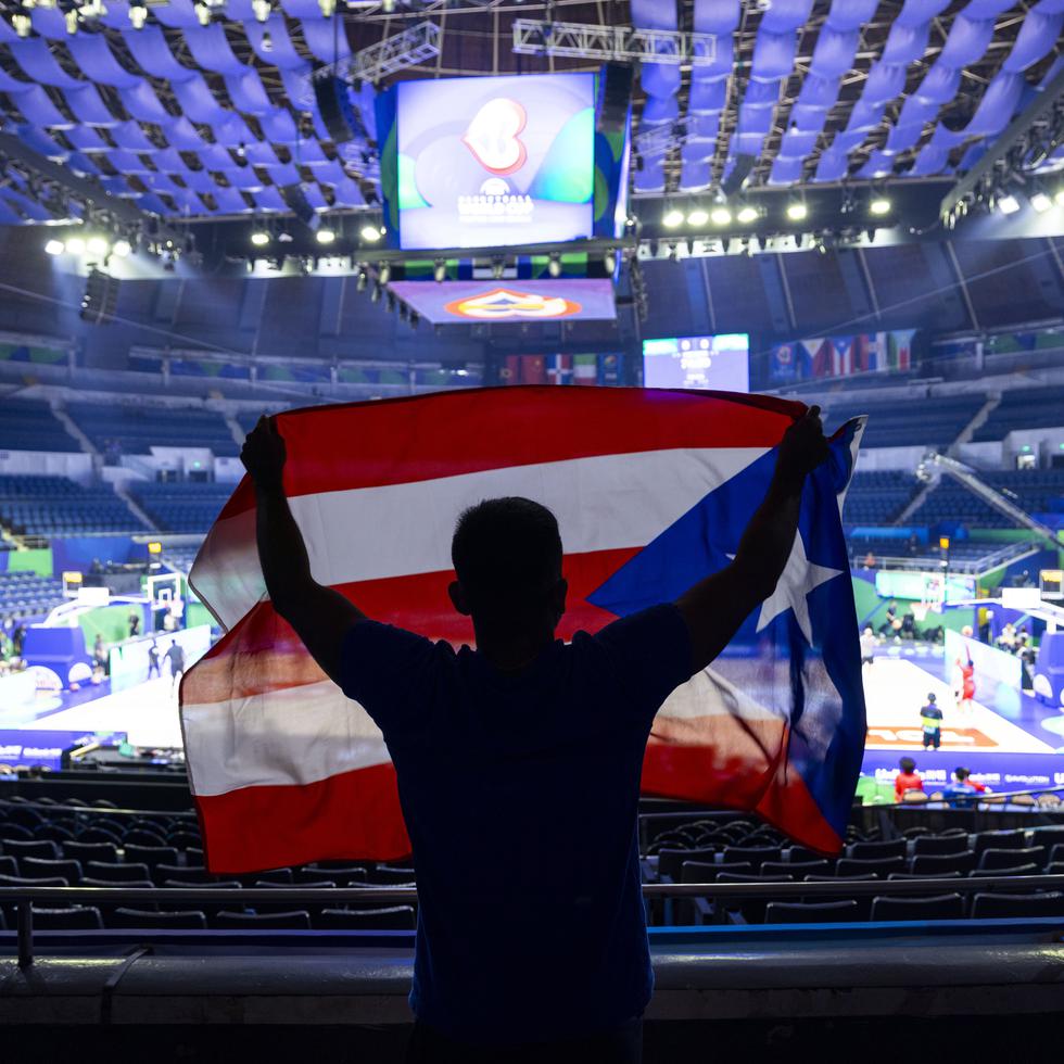 Como en todo evento internacional donde acude Puerto Rico, no faltaron las banderas en las gradas.