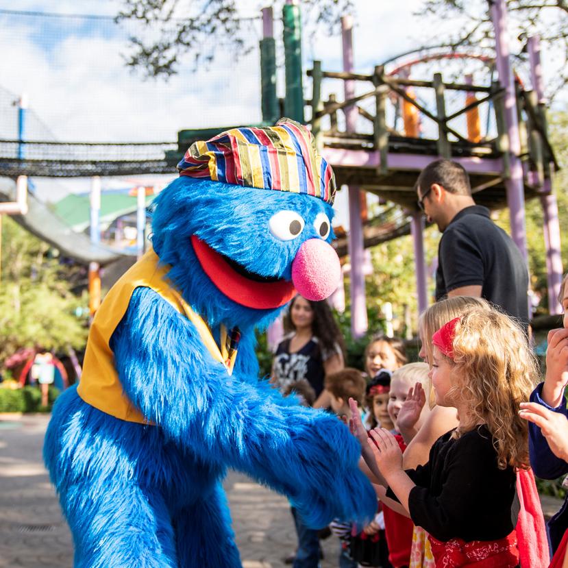 Busch Gardens Tampa Bay ofrece el evento Sesame Street Kids’ Weekends con actividades y personajes.