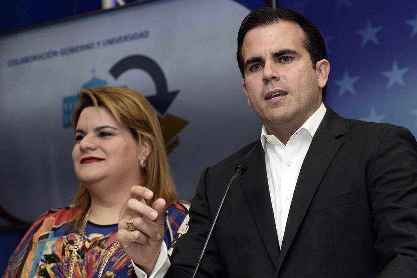 Los líderes del Partido Nuevo Progresista, Ricardo Rosselló y Jenniffer González, han insistido en que promoverán en enero de 2017, de ganar las elecciones en noviembre, un proyecto de ley por el cual el Congreso le ofrezca a Puerto Rico convertirse en es