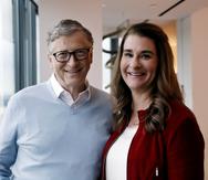 Bill y Melinda Gates posan para una foto en Kirkland, Washington, el 1 de febrero de 2019.