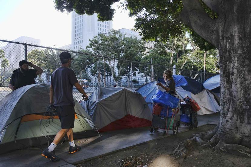 Personas sin hogar en Los Ángeles. (AP)