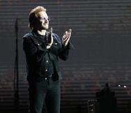 Bono se quedó sin voz durante un concierto en Berlín. (EFE) 
