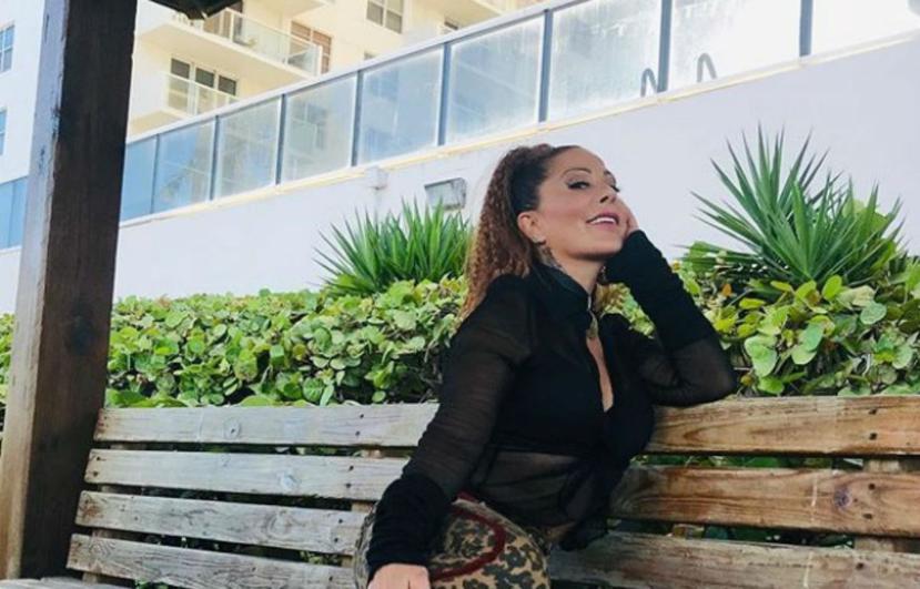 Alejandra Guzmán promueve su más reciente disco "Soy Así". (Instagram)