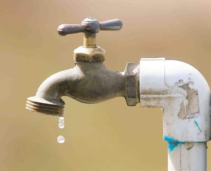 AAA recomienda a la comunidad hervir el agua por tres minutos, una vez se restablezca el servicio de agua, ante la posibilidad de turbidez.