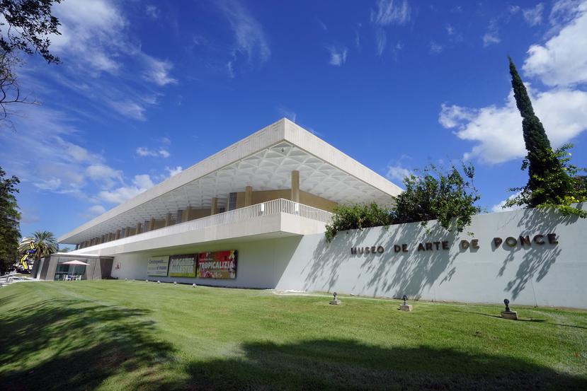 La colección de renombre internacional del Museo de Arte de Ponce está compuesta por más de 4,500 obras de arte de muchas culturas, que datan del siglo IX d.C. hasta la actualidad.