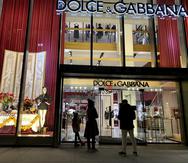 Dolce & Gabbana anunció el 31 de enero de 2022 que dejará de usar pieles de animales en todas sus colecciones a partir de este año y hará una transición hacia pieles falsas ecológicas.