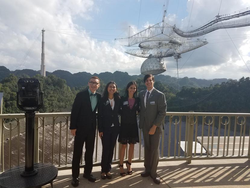 Ganadores de “NASA Ames Space Settlement Contest 2017”, desde la izquierda: Roberto Rodríguez Otero, Laury Valentín Rodríguez, Kiana Estrada Gotay y Emmanuel Antonio Correia Villamizar. (Suministrada)