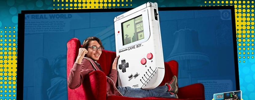 Ilhan Unal es el creador de la “gigantesca” consola de videojuegos. (Guinness World Records)
