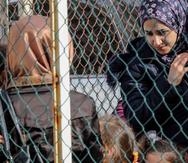 Los niños fueron llevados al campamento de Al Hol, donde permanecían retenidos por las autoridades sirias a la espera de que Suecia solicitara su traslado. (EFE / Archivo)