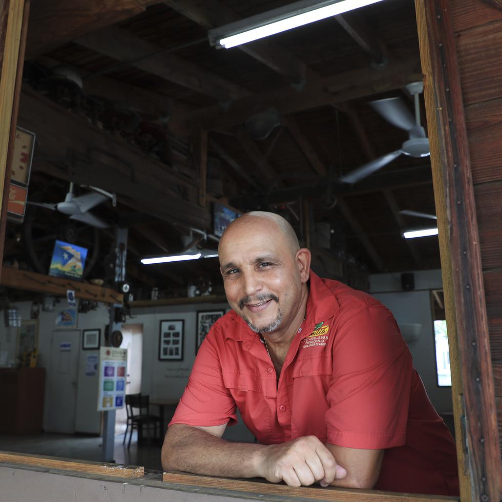 Lionel Príncipe Torres manages the restaurant founded by his parents.
