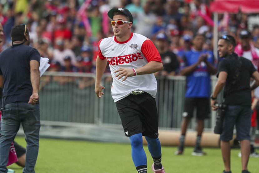 Enrique "Kike" Hernández participó en la competencia de cuadrangulares el sábado en el estadio Hiram Bithorn.