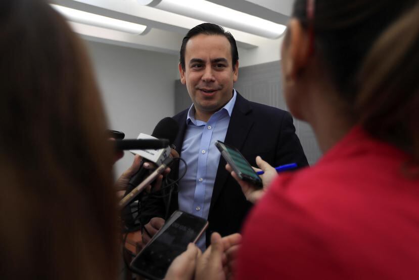 Villafañe duda si Manuel Laboy tenía “legitimidad” para despedir empleados.